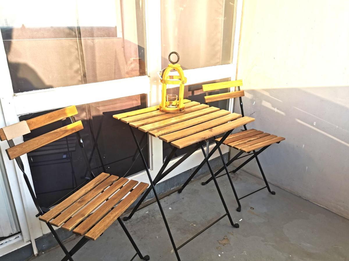 Koochi-Gasteappartement 47 Quadratmeter Nr-108 Krefeld Dış mekan fotoğraf