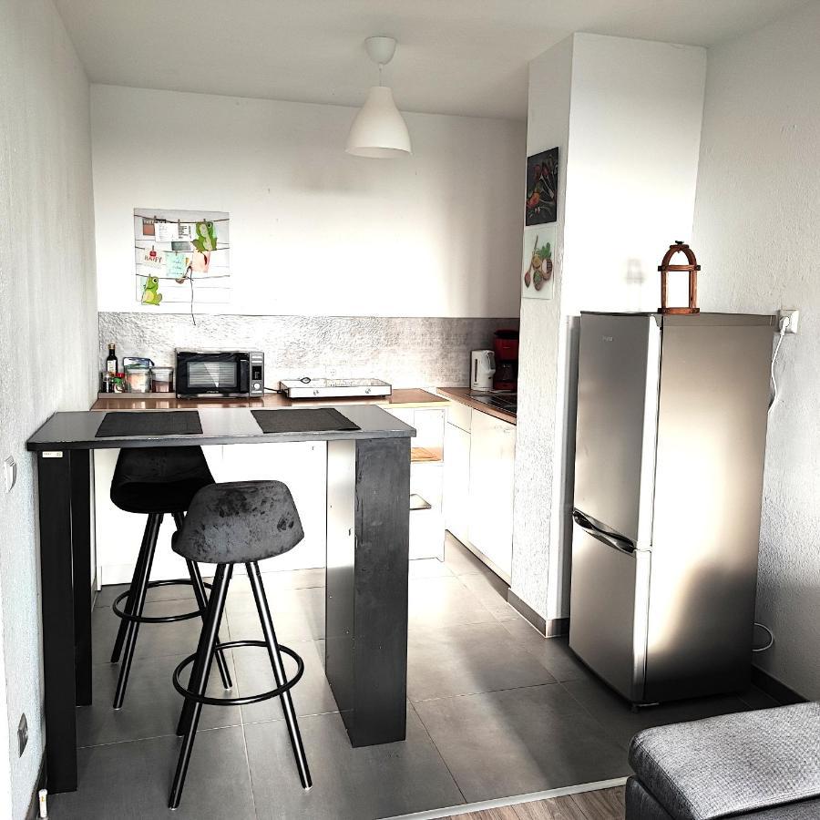 Koochi-Gasteappartement 47 Quadratmeter Nr-108 Krefeld Dış mekan fotoğraf